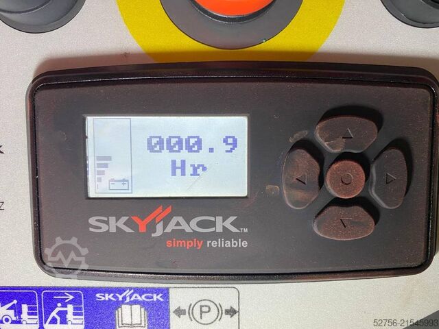 Scherenhebebühne SkyJack SJ12E