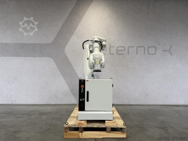 Überholter Roboter mit 1 Jahr Garantie ABB IRB 6700-150/3.20