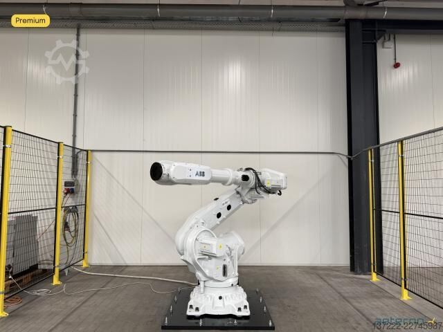 Überholter Roboter mit 1 Jahr Garantie ABB IRB 6700-150/3.20