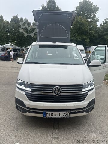 Camper Volkswagen California Ocean 2022 | Automatico | Tetto a soffietto