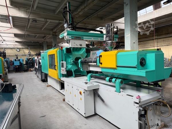 Spritzgießmaschine Arburg 820S 4000-2100/400