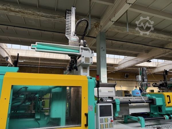 Spritzgießmaschine Arburg 820S 4000-2100/400