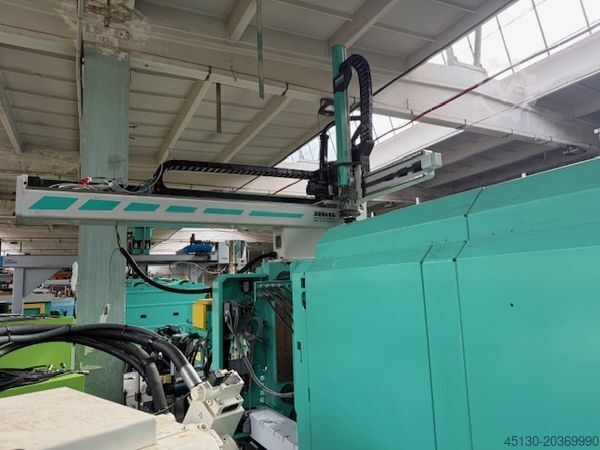 Spritzgießmaschine Arburg 820S 4000-2100/400