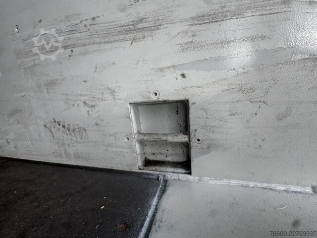Swap body trailer KRONE Heck hohe Portaltüren
