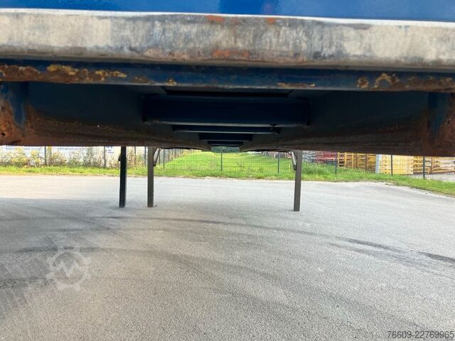 Swap body trailer KRONE Wechselbrücke Pritsche