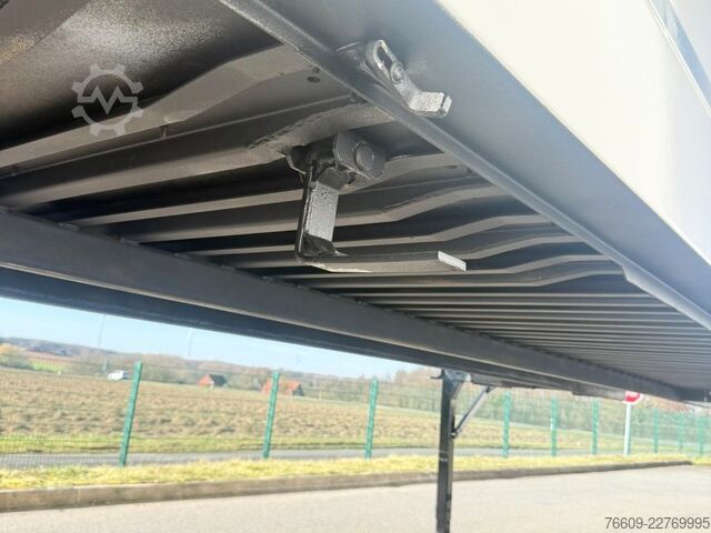 Swap body trailer KRONE Durchladeeinheit 2 x Rolltor