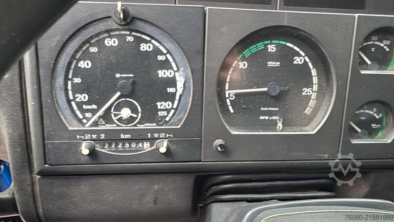 Fahrgestell mit Fahrerhaus Iveco EUROSTAR 440 E 42 (MANUAL PUMP / POMPE MANUELLE...