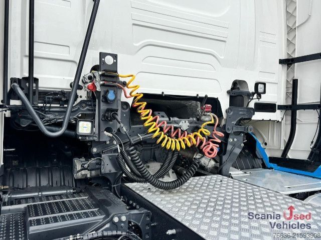 Volumen SZM Scania R 460 A4x2EB MEGA VOLUME RETARDER DIFF-L VECTO 3