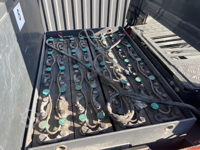 Schlepper Linde P250