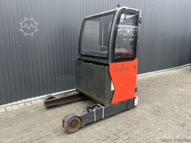 Schubmaststapler Linde R16HD-01