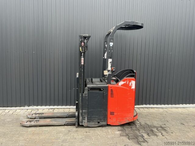 Fahrerstandstapler Linde D12SP