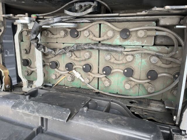 Fahrerstandstapler Linde D12SP