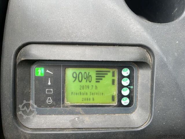 Fahrerstandstapler Linde D12SP