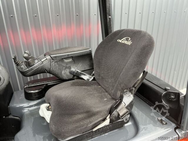 Elektro 4 Rad-Stapler Linde E20PH-02