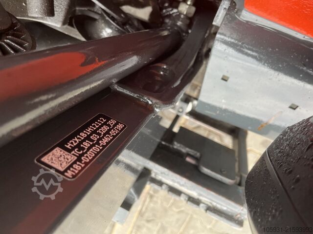 Elektro 4 Rad-Stapler Linde E16PH-02