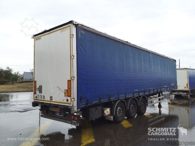 Open semitrailer with tarp Fruehauf Semitrailer Curtainsider Standard