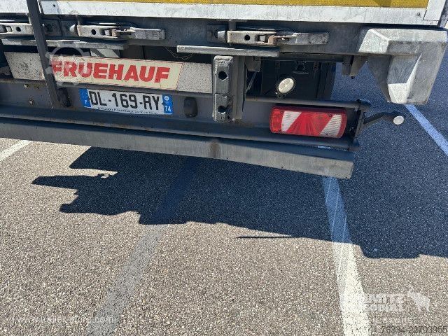 Open semitrailer with tarp Fruehauf Semitrailer Curtainsider Standard
