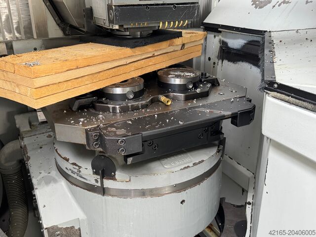 Universal-Bearbeitungszentrum DECKEL MAHO DMU 60T RS3