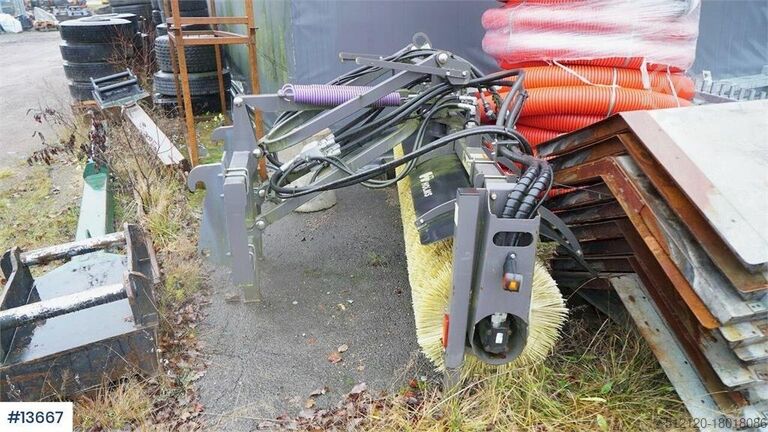Construction equipment Holms SL-2.5 sweeper