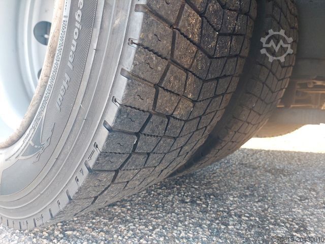 Volumen SZM FORD F-Max 1850 LL