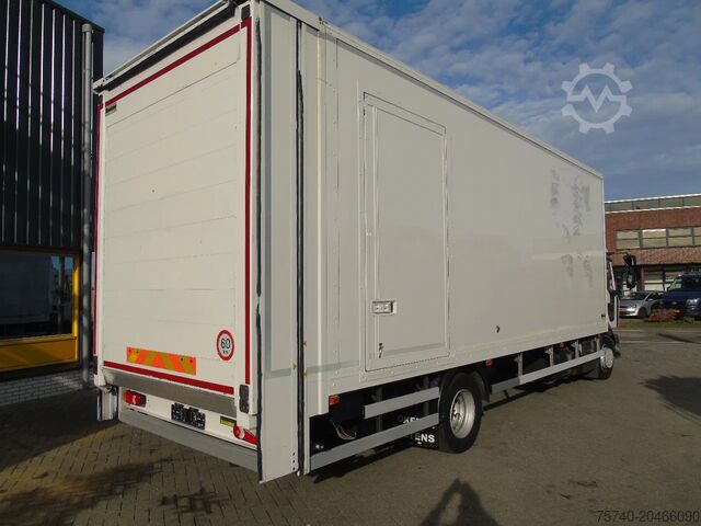Suitcase Renault D 12.220 + SPECIAL LIFT + EURO 6