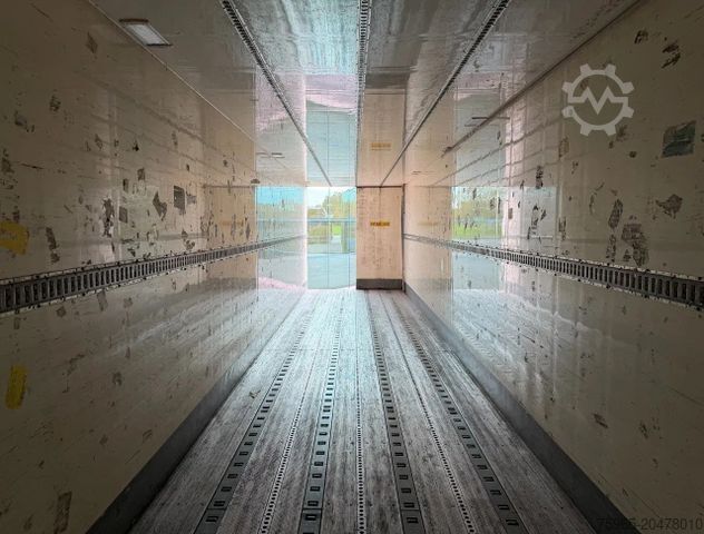 Kühlauflieger Burg VAN BEURDEN ISOLATED BOX HYDRAROLLS CARRIER