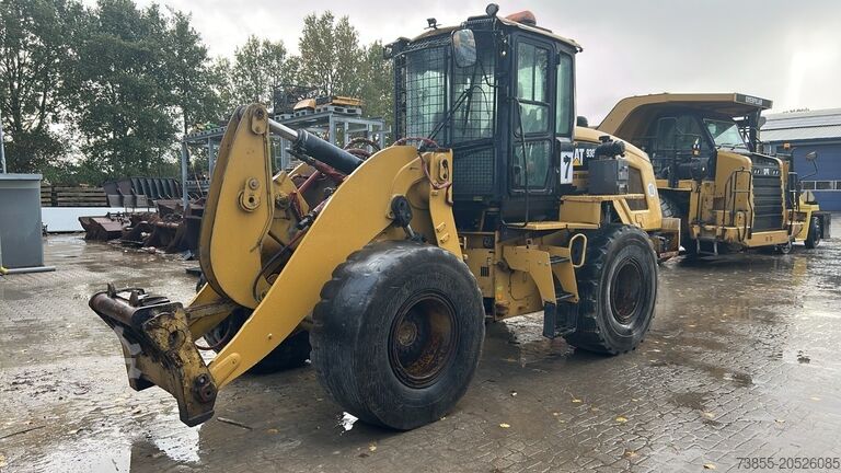 Radlader Caterpillar 930M