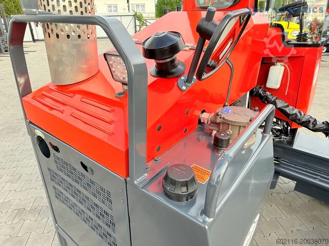 4-Wege-Gabelstapler Combilift C4000 / TRIPLEX / 9300MM / GAS / TOP1