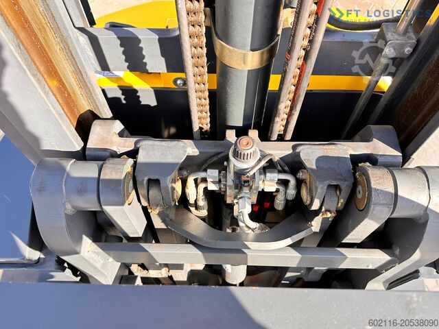 4-way forklift truck Combilift WR / DUPLEX / 4.5M / 2017 / ONLY 30 H