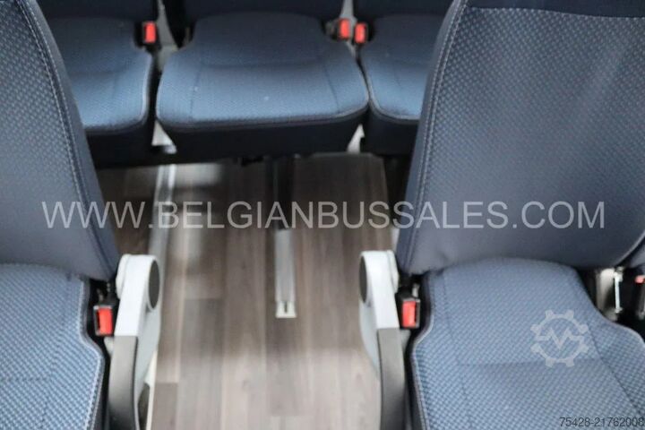 Kleinbus Iveco Daily Line /Airco / USB