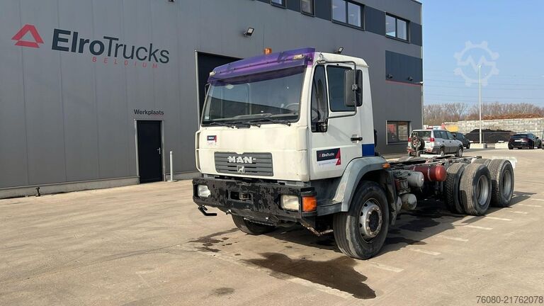 Chassis cab MAN LE 26.284 (6X4 / STEEL SUSP. / LAMES / MANUAL G...