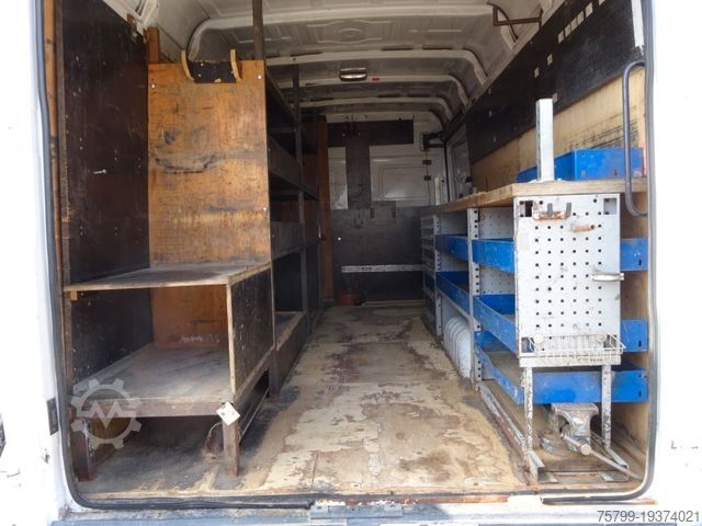 High top van MERCEDES-BENZ 616D Vario Kastenwagen 4x2