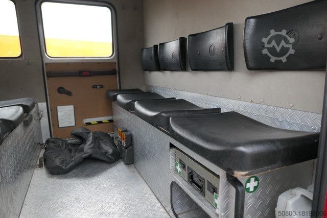 Sonderausbau-Transporter MERCEDES-BENZ 814 F 4x2, Pumpe, DOKA, Feuerwehr, 26tkm