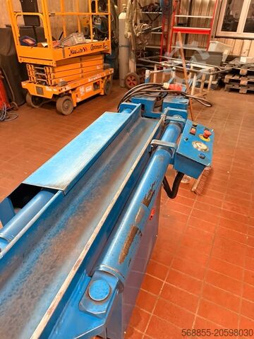 Hydraulic straightening machine for bar stock Burckhardt Metall- und Glasbau GmbH Stretchmaster 6000