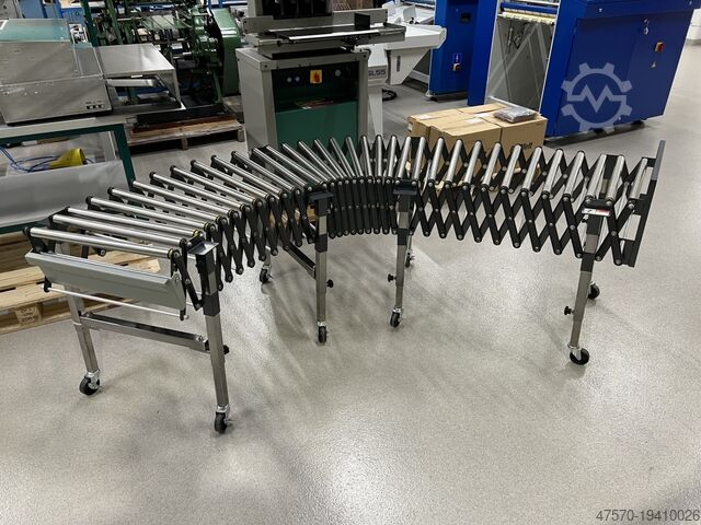Extendable scissor roller conveyor Extendable scissor roller conveyor 500x50cm