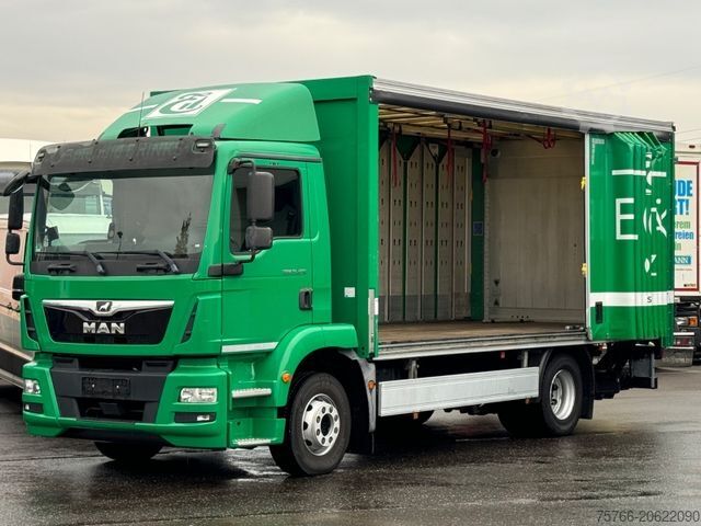 Beverage truck MAN TGM 26.320 L / LBW / 2xAHK / LENKACHSE / 18 PAL