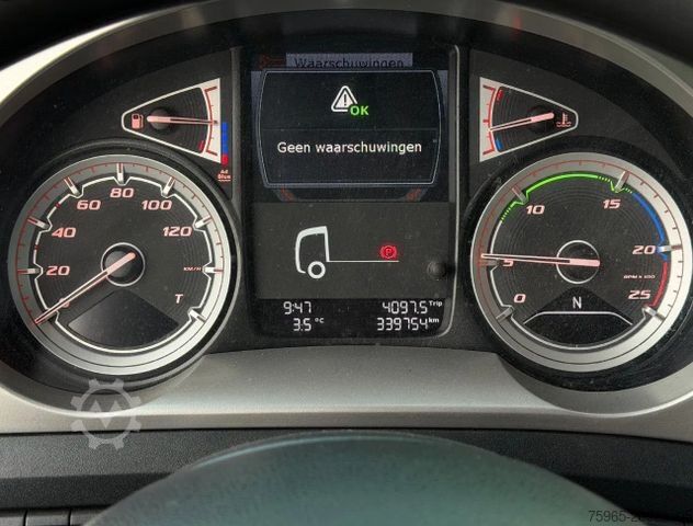 Refrigerated truck DAF CF 450 SC HEIWO ISOLATED BOX 875 x 250 x 275 INS