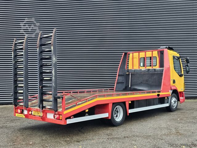 Bergungsfahrzeug DAF LF 45.220 / MACHINE TRANSPORT / OPRIJ WAGEN