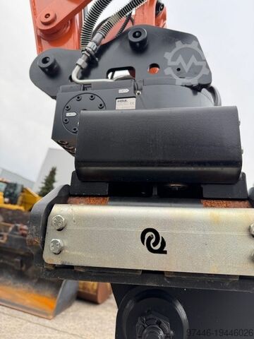 Minibagger Hitachi ZX65USB-6