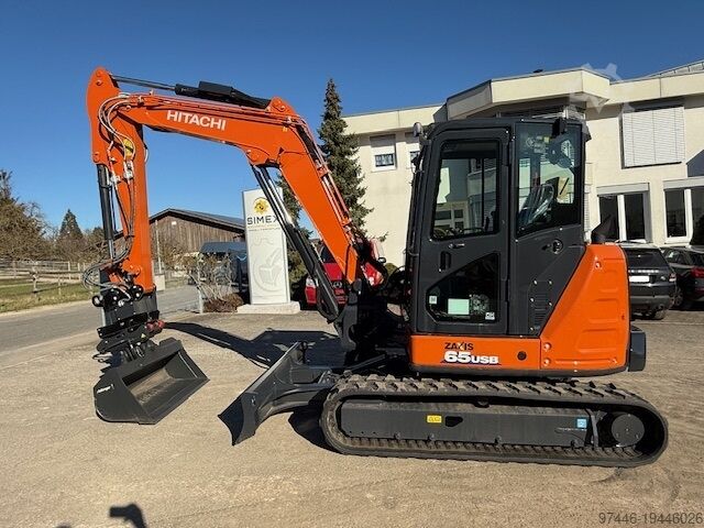 Minibagger Hitachi ZX65USB-6