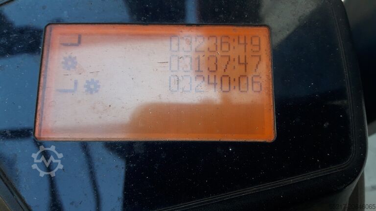 Forklift ID No.: 13108 Toyota 7FBEST 15