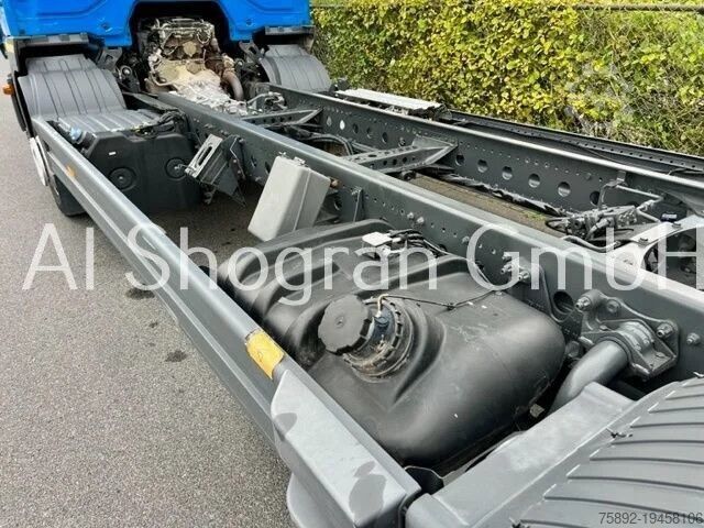 Chassis with cab Mercedes-Benz Atego 1318 4x2/Euro 6/Schaltung/Klima/1218