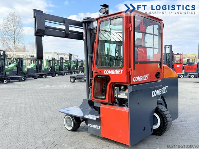 4-way forklift Combilift C3000ET TRIPLEX 5940 WIDE FORK POSITIONE