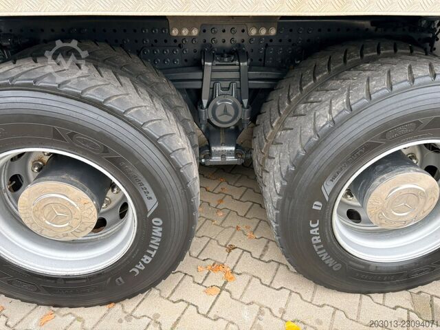 Tipper truck MERCEDES-BENZ Arocs 3251 Meiller Kipper Bordmatic 8x4