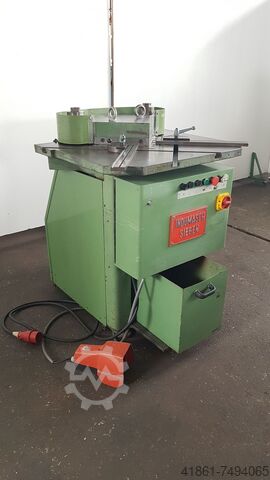 Hydr. Blechausklinkmaschine INDUMASCH, Siegen V 254