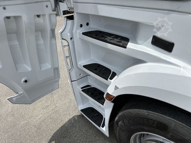 Standard-Sattelzugmaschine Mercedes-Benz ACTROS 1863