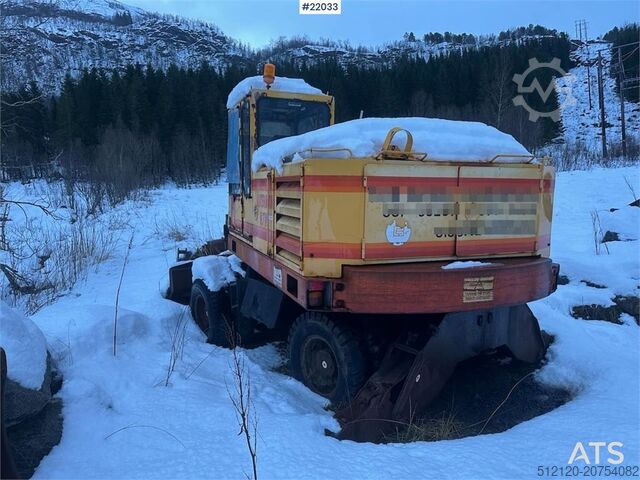 Radbagger Åkerman H7M wheeled excavator with bucket