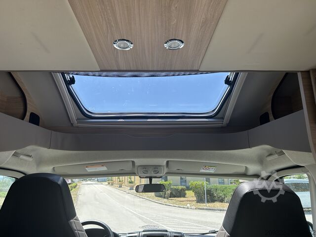 Wohnwagen/Wohnmobil Fiat Ducato Carasuite 650 MF | 5 posti letto | Semintegrato