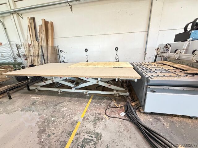 BEARBEITUNGSZENTRUM BIESSE ROVER K FT 2243