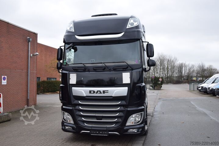 Volume tractor unit Daf XF 480 Low Liner Mega Hubsattelplatte ACC